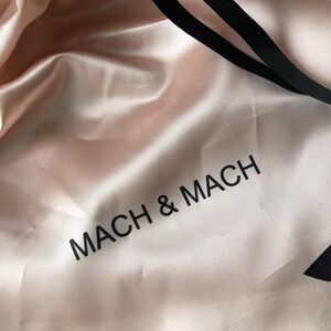 1 MACH & MACH Pink Satin Fabric